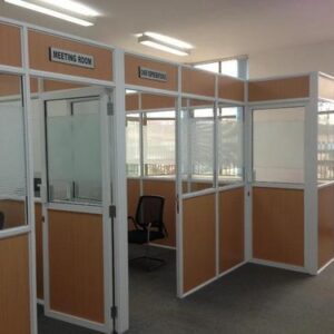 aluminium-partition-and-cabins